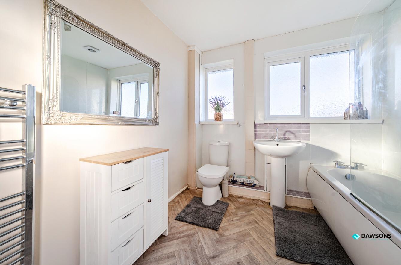 Croftfield Crescent, Newton, Swansea, SA3 4UL